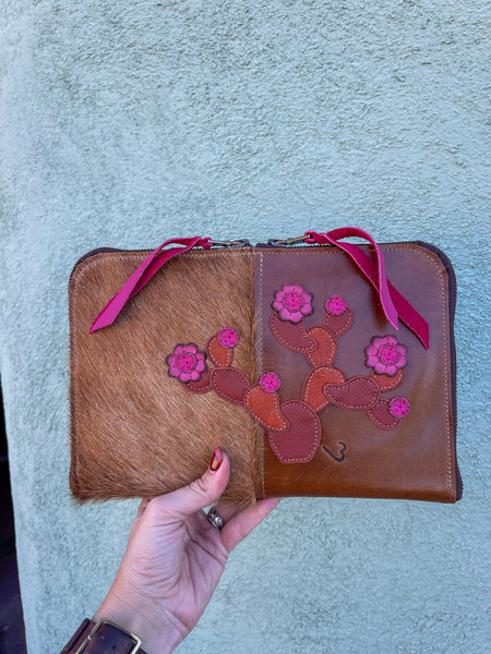 1/2 Cut Mini Pocketbook